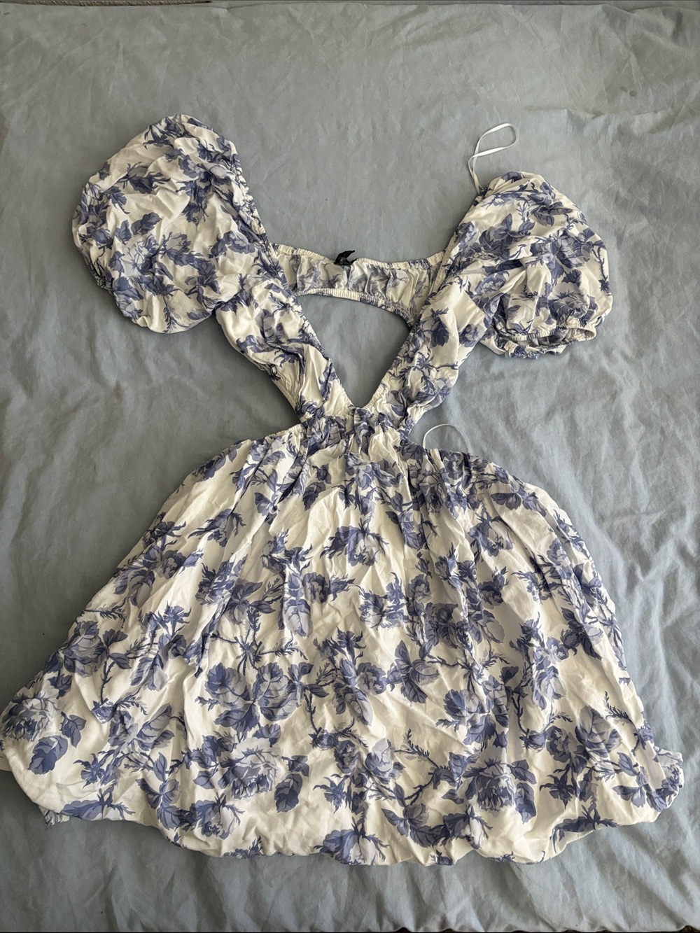 Bardot White and Blue Floral Puff-Sleeve Cutout Dress